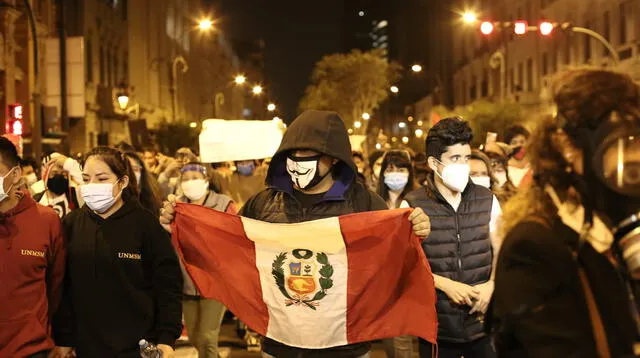 Marcha en el centro de Lima: varios detenidos tras violenta manifestación [GALERÍA]