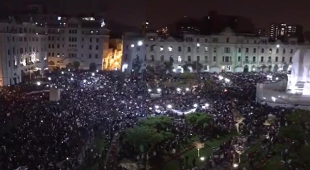 Vista aérea de la gran concentración en la Plaza San Martín.