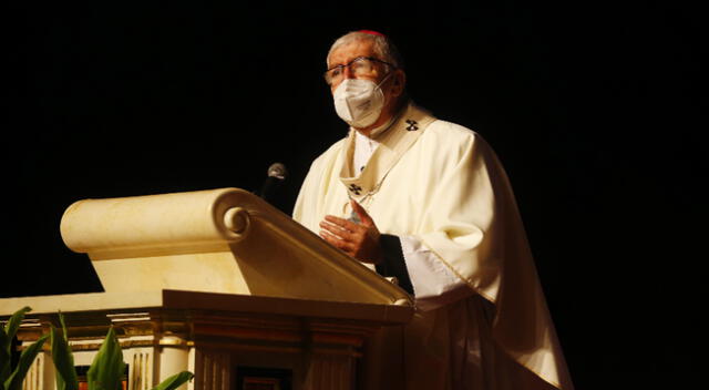 Monseñor Carlos Castillo se pronuncia sobre actos de violencia en marcha.