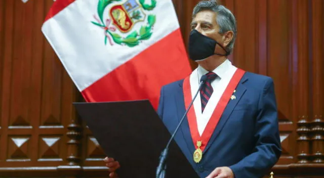 Francisco Sagasti se refirió a la crisis política tras asumir la Presidencia del Perú.