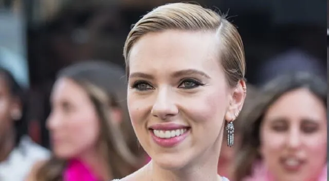 Scarlett Johansson y su papel en la búsqueda de la igualdad salarial en la industria del cine.