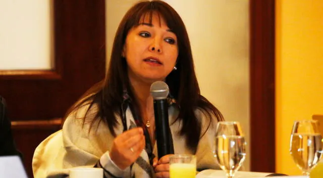 Mirtha Vásquez se pronunció sobre un posible referéndum de la Constitución