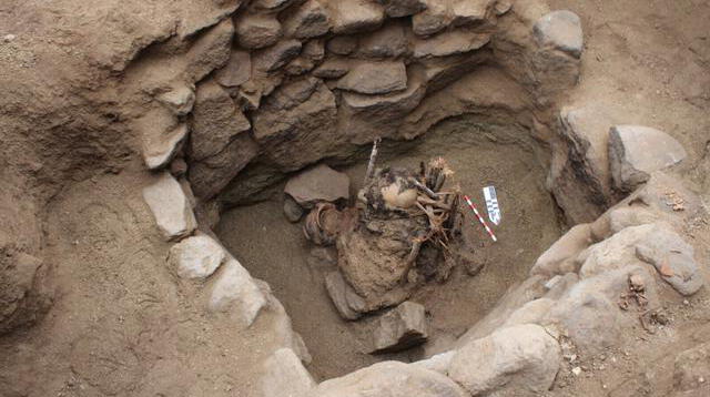Encuentran momia de más de 600 años