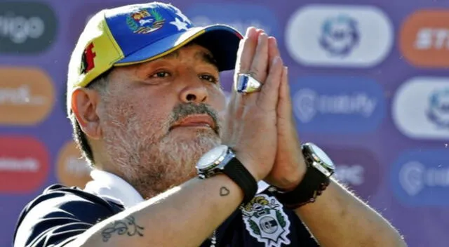 Vida de Armando Maradona.