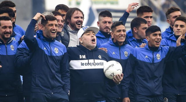 Jugadores y cuerpo técnico de Gimnasia y Esgrima La Plata llegaron hasta el velatorio.