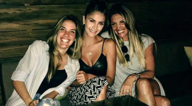 La hija de Jessica Newton, Cassandra Sánchez, bromeó sobre cuándo empezó a trabajar debido a que su madre la llevaba a la oficina desde bebé.