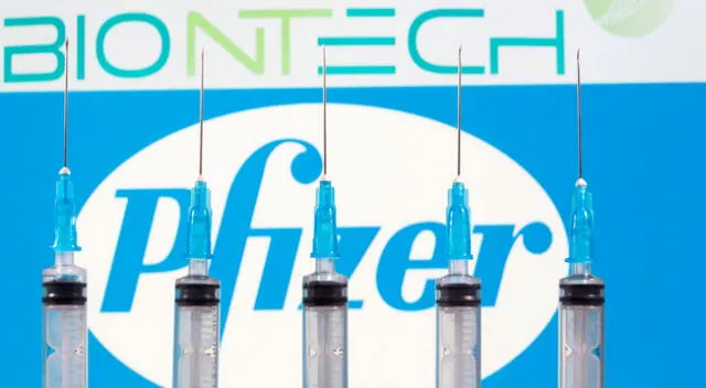 Pfizer y BionNtech piden autorización para comercializar su vacuna en Europa
