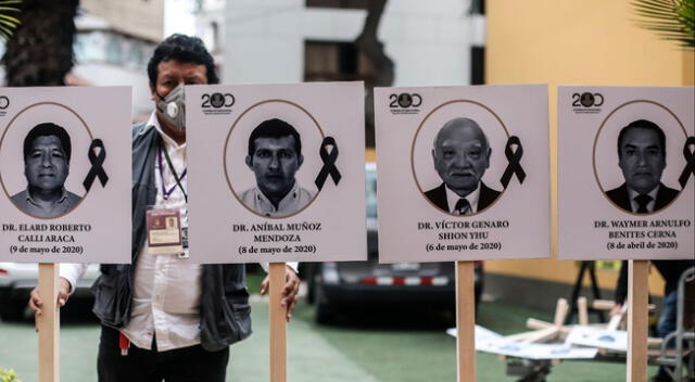 Un total de 248 médicos han fallecido desde el inicio de la pandemia en Perú y otros 62 permanecen en UCI, informó el Colegio Médico del Perú.