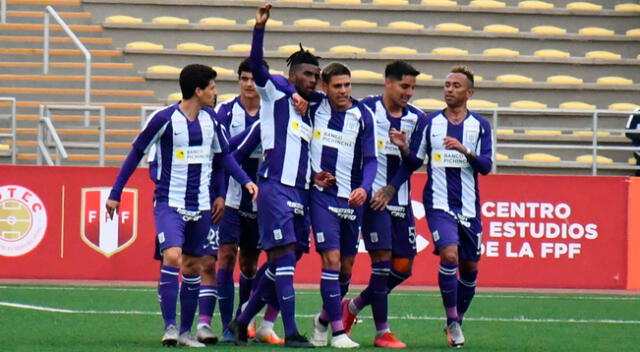 Alianza Lima descendió a Segunda División tras una mala campaña este 2020.