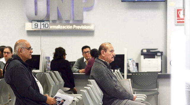 Cobra hoy tu pensión y gratificación por Navidad de la ONP según el cronograma de pagos del Banco de la Nación.