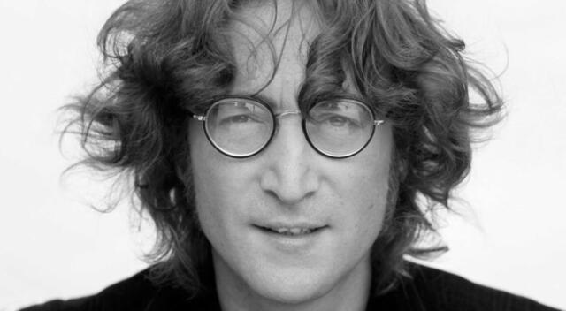 John Lennon perdió la vida el 8 de diciembre de 1980 a los 41 años de edad.
