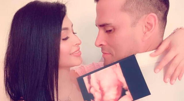 Christian Domínguez y Pamela Franco felices ante el pronto nacimiento de su primer bebé.