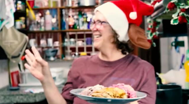 Youtuber enseña a preparar una cena navideña con 50 soles