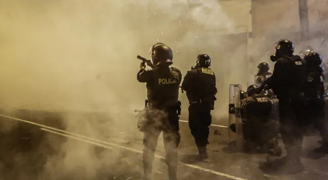 Represión Policial en Marcha Nacional.