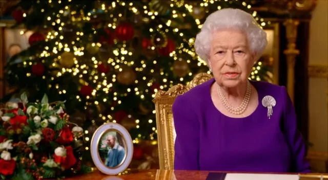 La reina Isabel II envió un mensaje a las familias que guardan duelo en este año a causa del coronavirus.