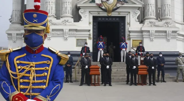 Los restos del Marques de Torre Tagle y su esposa Mariana Echevarria fueron exhumados del Cementerio Presbítero Maestro.