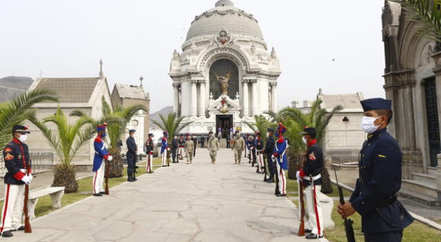 Los restos del Marques de Torre Tagle y su esposa Mariana Echevarria fueron exhumados del Cementerio Presbítero Maestro.