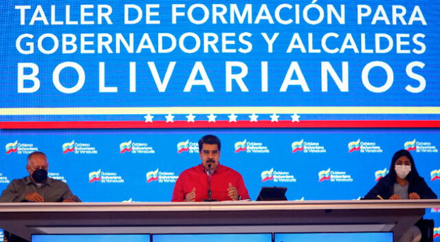 Nicolás Maduro criticó duramente al presidente de Colombia.