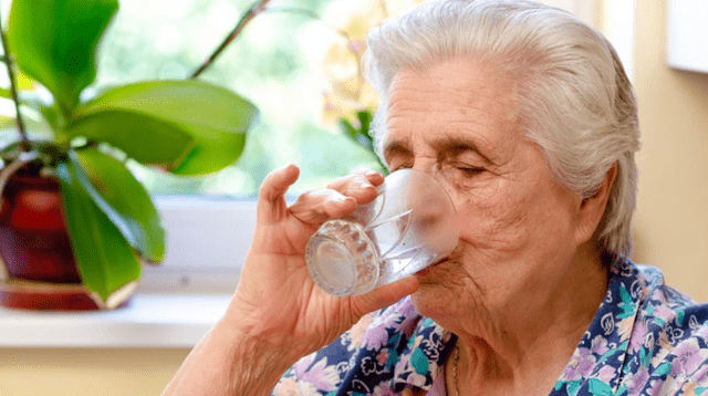 La constante exposición al sol debilita la piel de bebés y adultos mayores.