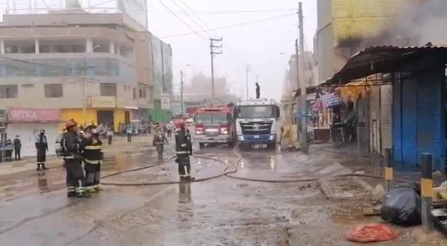 Incendio en Ventanilla.