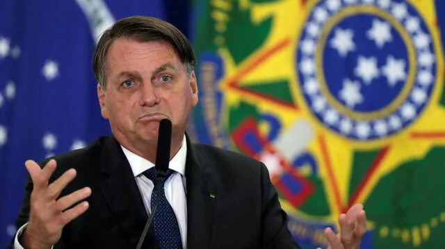Bolsonaro lamenta 200.000 muertos por la covid-19, pero dice que "la vida sigue".
