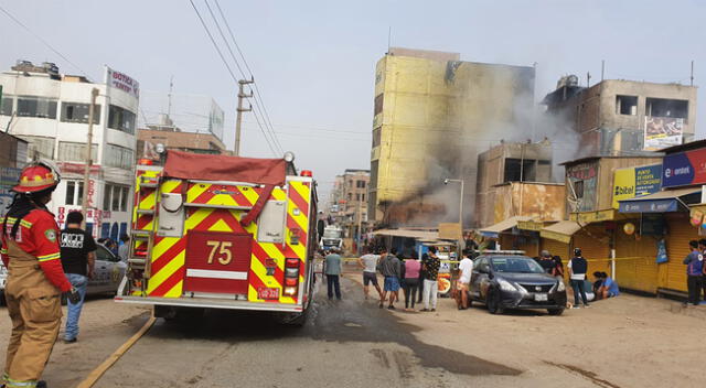 Incendio en Ventanilla.