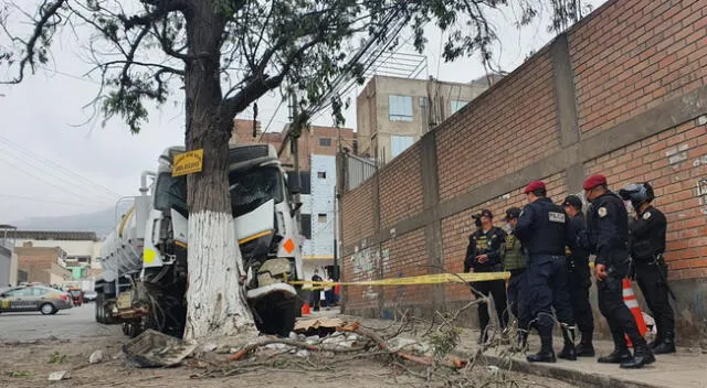 Una mototaxi de la zona también resultó afectada.