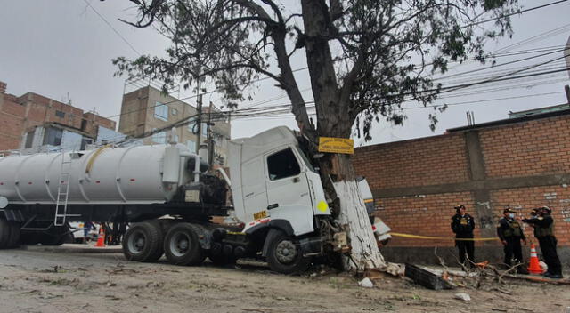 Una mototaxi de la zona también resultó afectada.