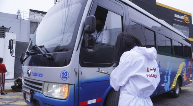 Indecopi realiza operativo a buses con servicio “full day”.