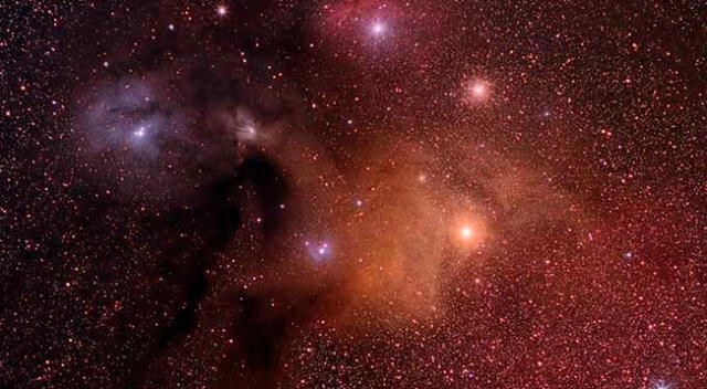 Estrella Antares, la más brillante de la constelación de Escorpio.