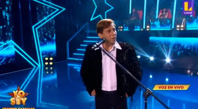 Imitador de Ricardo Montaner no termina su presentación y se retira del escenario en vivo
