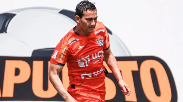 Jairo Vélez va por su tercera temporada en en el fútbol peruano.