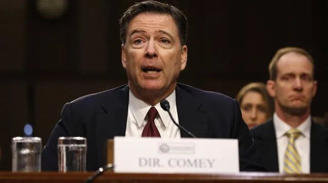 El exidirector del FBI, James Comey, alertó este domingo de que Estados Unidos afronta días "peligrosos".
