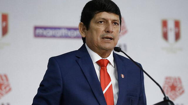 Agustín Lozano asumió la presidencia de la FPF en 2018.