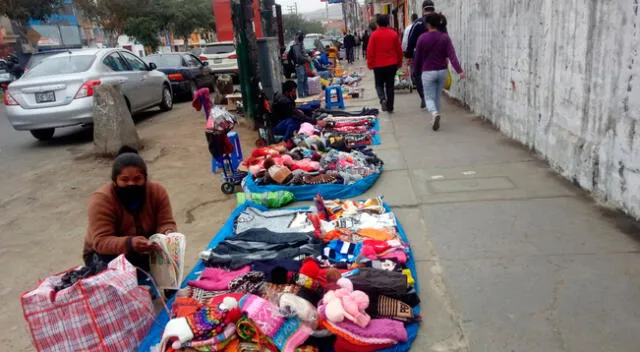 “Algunas paraditas han sido una bendición de llenar la olla de nuestros clientes”, indicó Gloria Solorzano.