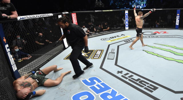 El estadounidense logró impactar una serie de golpes en el rostro de Conor McGregor | Foto: ESPN