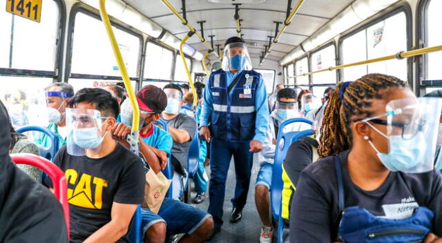 El MTC indicó que las personas que deban ir a trabajar presencialmente durante la cuarentena podrán usar transporte público.