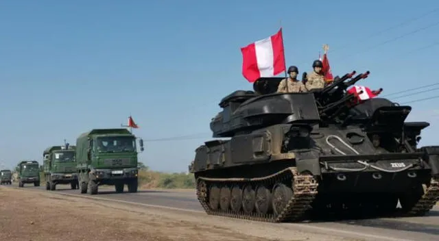 Ejército peruano retiró los tanques militares de la frontera con Ecuador.