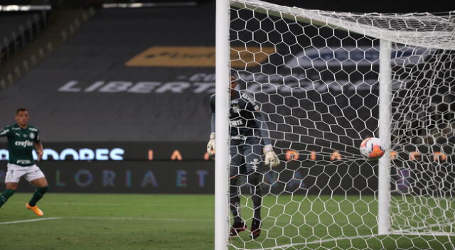 Breno Lopes puso el 1-0 en la final entre Palmeiras y Santos | Foto: EFE