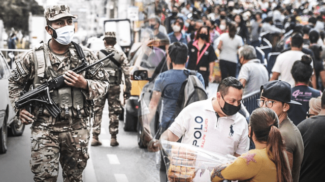 Ingresa a la nota y conoce los diferentes horarios del toque de queda en las regiones. Por incumplir dicha medida, el Mininter anunció que interpondrán una multa. Conoce aquí cuánto es el monto.