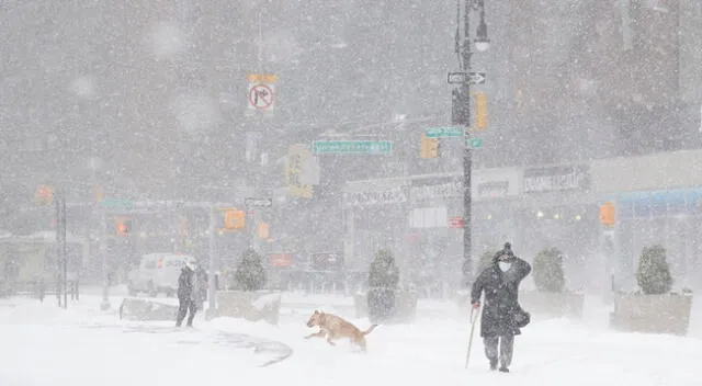 Poderosa tormenta invernal azota Nueva York | Foto: EFE