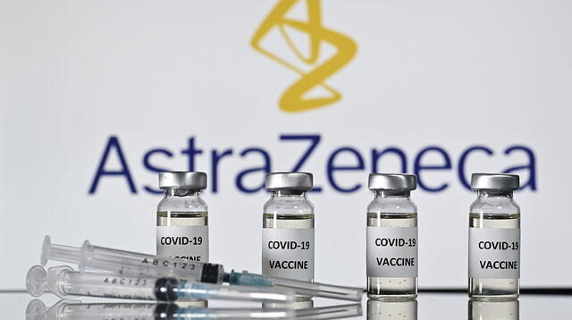 La vacuna de Oxford-Astrazeneca se aplica en dos dosis y ofrece protección luego de 22 días de haber aplicado la primera inyección. Foto: AFP