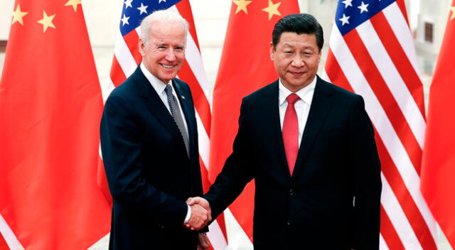 Joe Biden y Xi Jinpingdurante un encuentro en Pekín, 4 de diciembre de 2013.