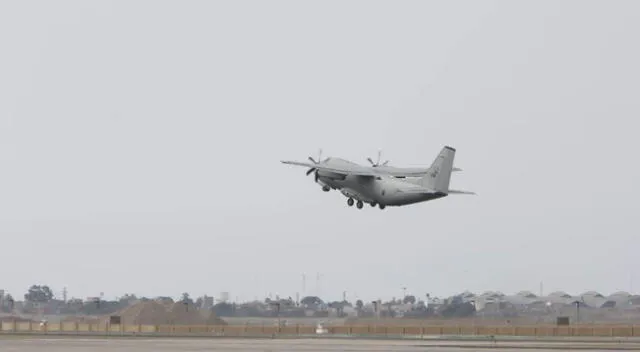 Primer vuelo de vacunas contra el coronavirus parte a Huánuco, región en nivel de alerta extrema.