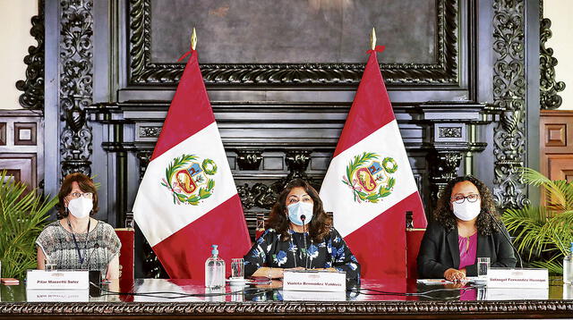 Su palabra. Premier Violeta Bermúdez asegura que protocolos de ONPE garantizan que la primera vuelta electoral no generará contagios. Pero, como se sabe, el coronavirus es impredecible. Foto: PCM