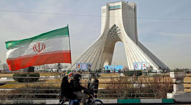 El uranio metal puede usarse para fabricar armas nucleares, aunque Irán niega ese propósito.