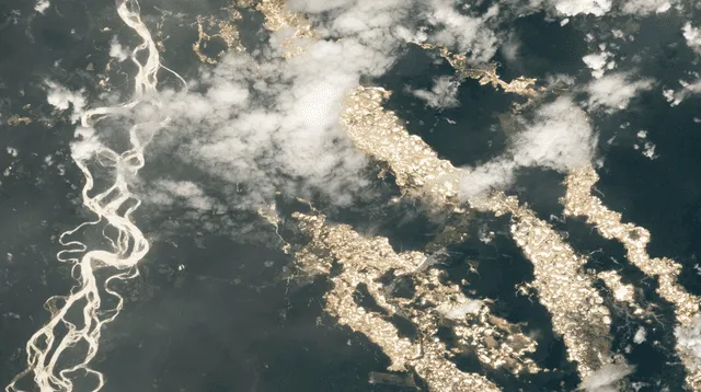 La fotografía de la NASA muestra los “ríos de oro” en Perú.