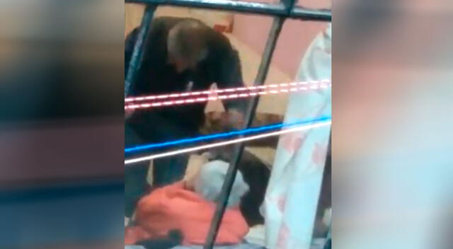 Anciana es golpeada por su propio hijo y todo fue captado en video