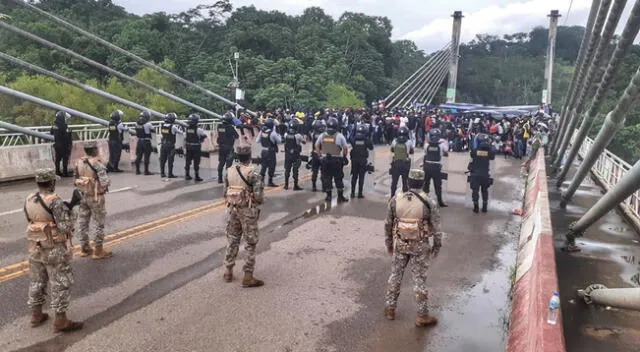 Ejército Peruano resguardan frontera entre Perú y Brasil