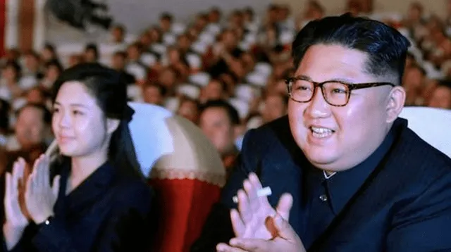 La última vez que la esposa de Kim Jong-un apareció públicamente ante los medios norcoreanos fue en enero del año pasado.